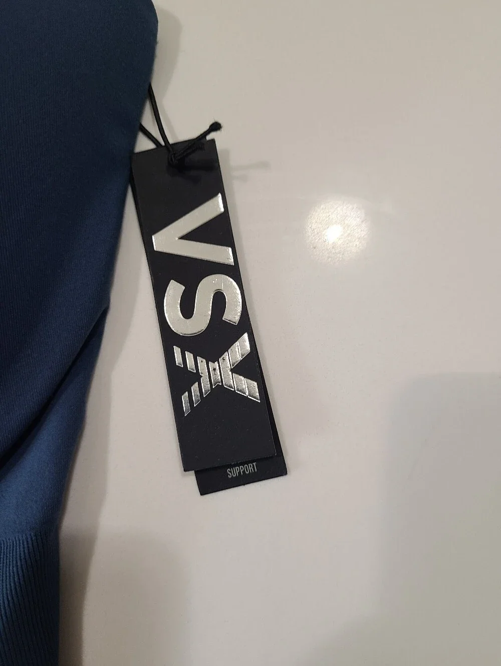 NWT Victoria's Seceet VSX Elevate Seamless Comfort Longline Sports Bra L-DD
